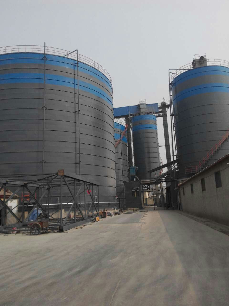 东港粉煤灰储存库基础怎么建造